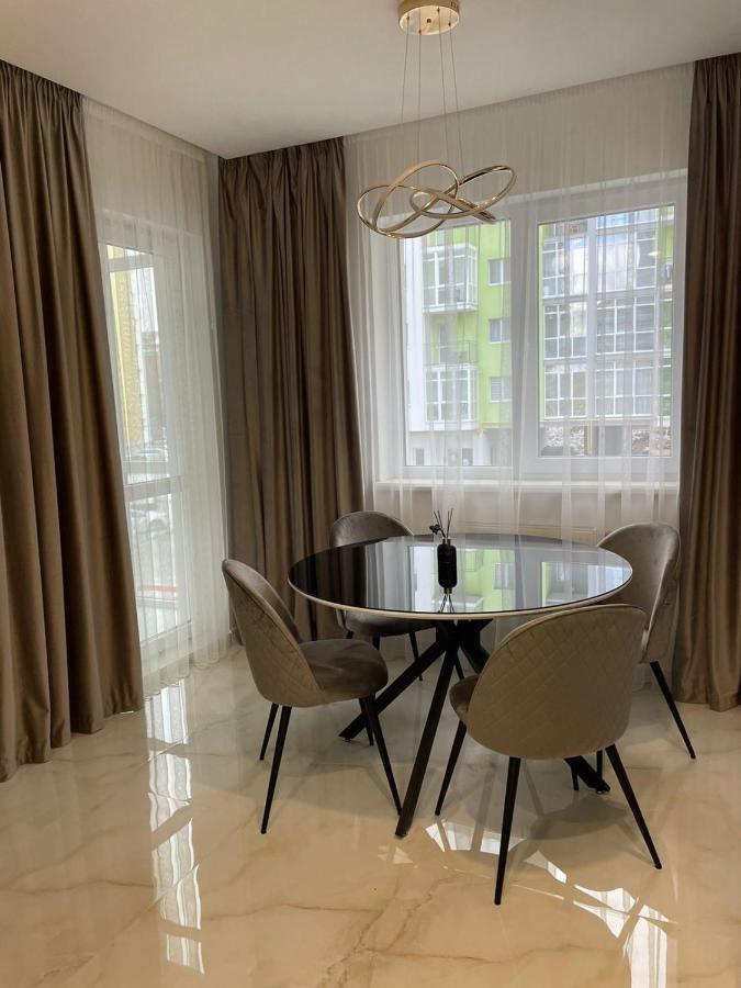 Жк Great Britain Apartment 利沃夫 外观 照片