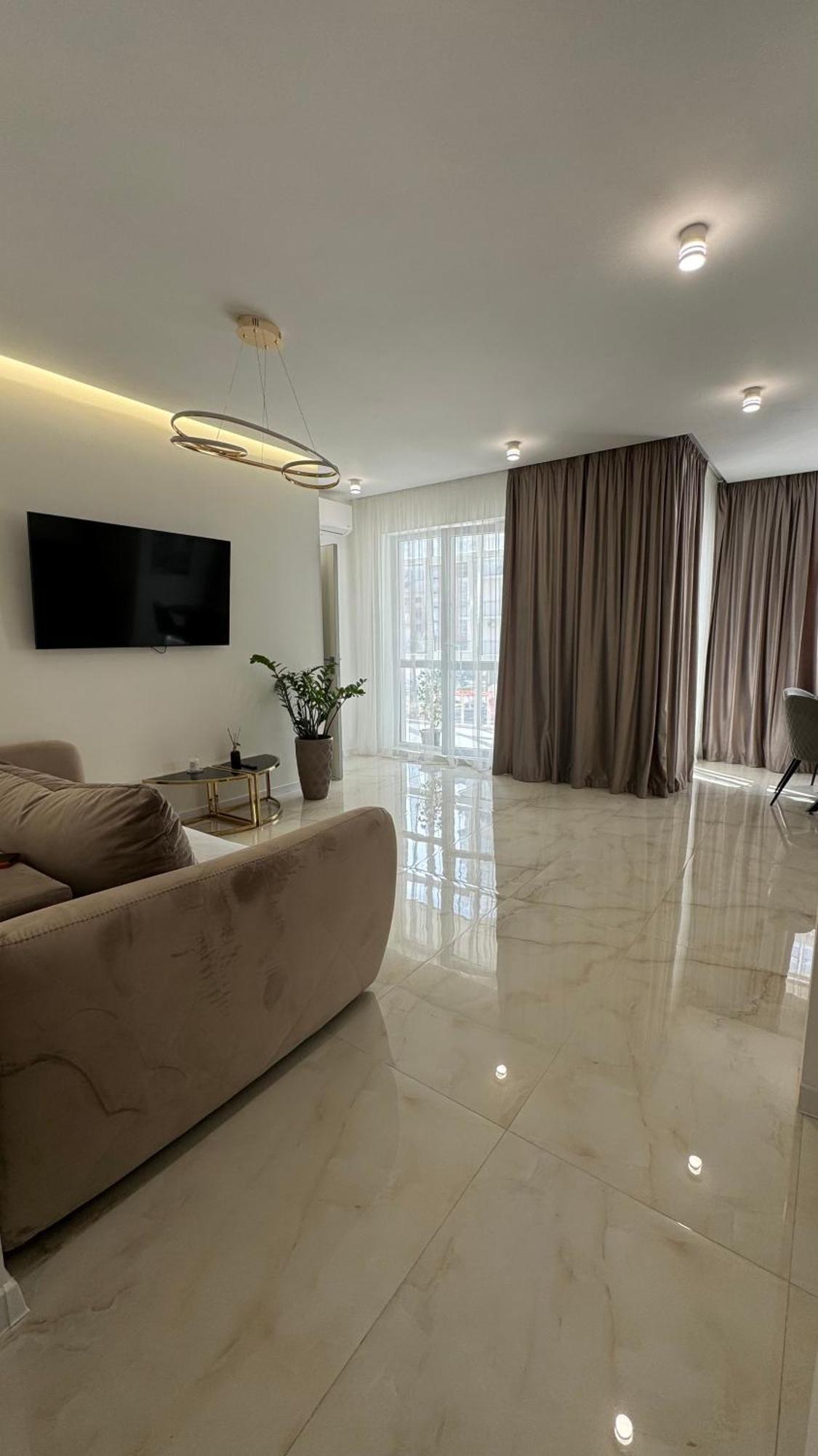 Жк Great Britain Apartment 利沃夫 外观 照片